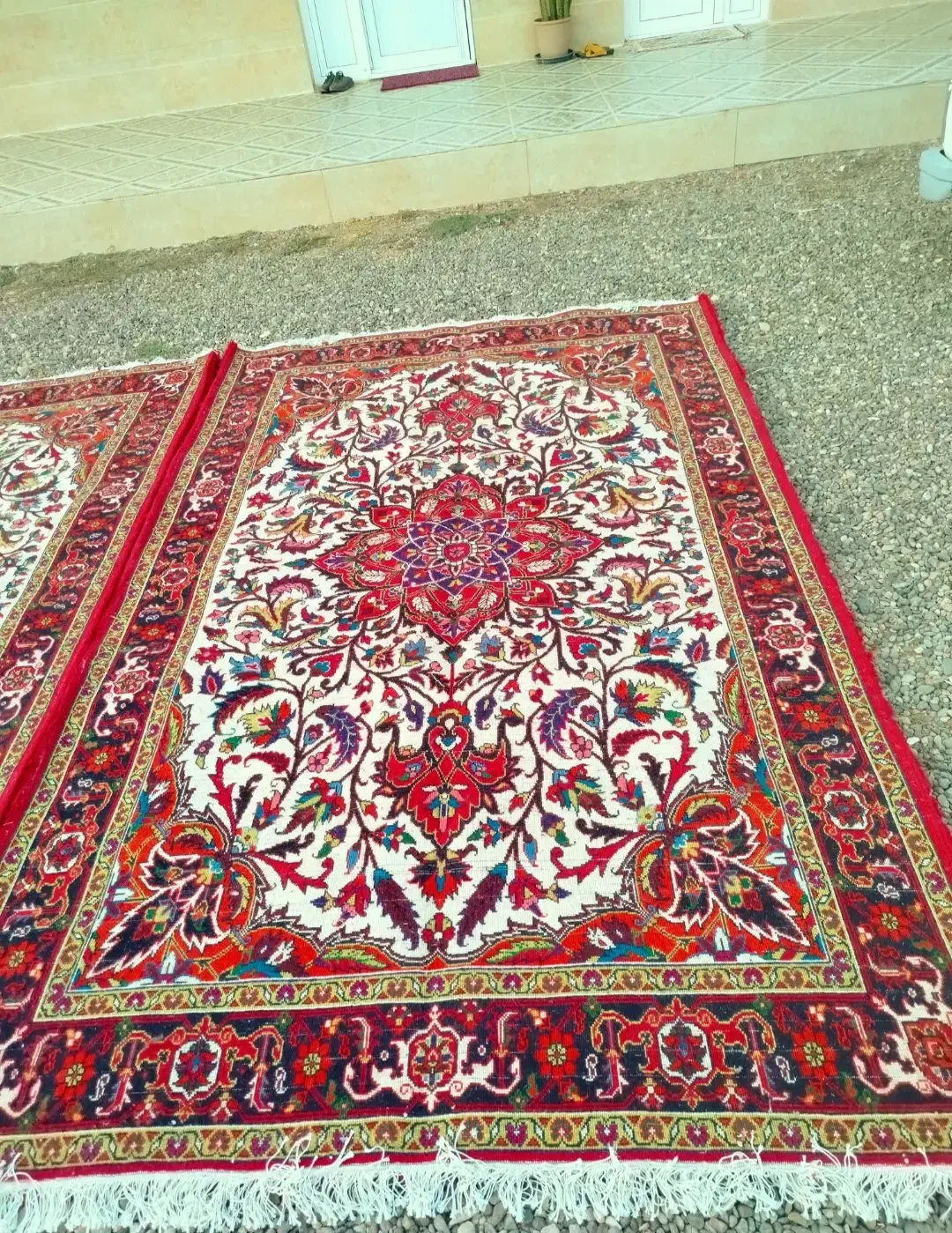 یه جفت فرش دستباف ۶متری زمینه کرم تاجری|فرش|تبریز, |دیوار