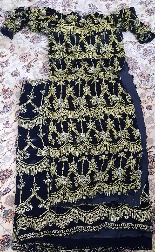 لباس محلی مخمل کار دست نو و بسیار شیک|لباس|مرودشت, سهلآباد|دیوار