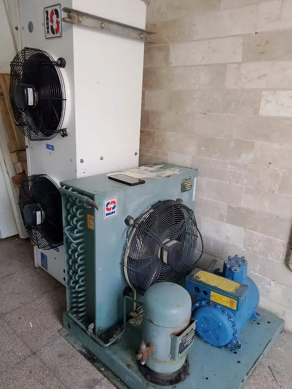 کمپرسور فراسکلد ایتالیا با کندانسور نیک|ماشینآلات صنعتی|مشهد, پنجتن|دیوار