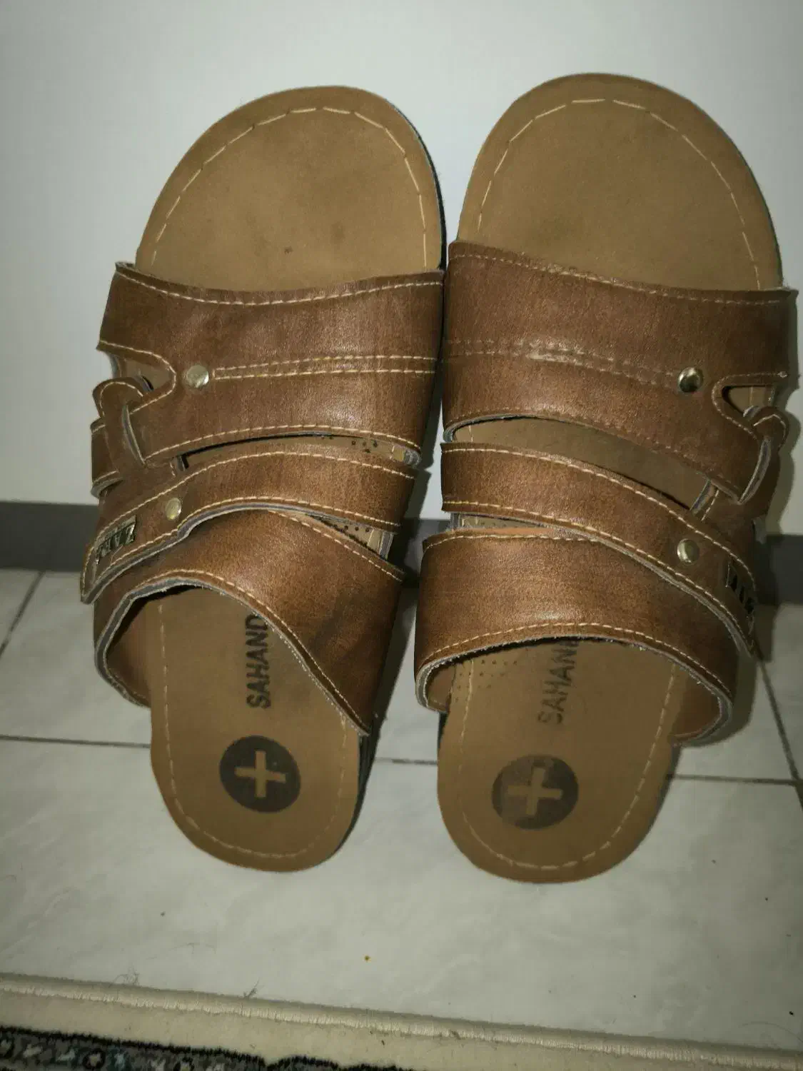 صندل مردانه و انگشتر مردانه|کیف، کفش، کمربند|اصفهان, برازنده|دیوار