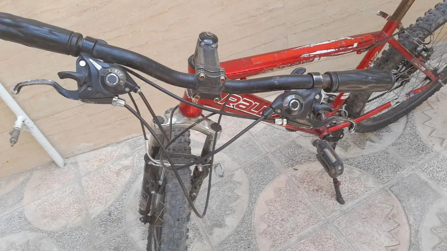 دوچرخه 26 سالم باجک تخفیف هم میدم|دوچرخه، اسکیت، اسکوتر|اسدآباد, |دیوار