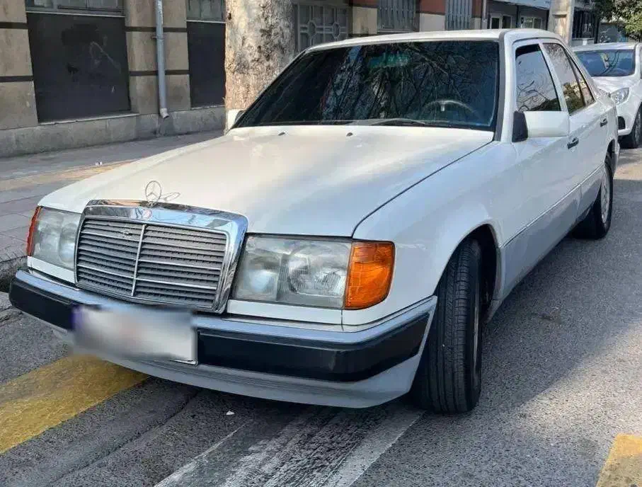 بنز w124 کپل|خودرو کلاسیک|ساری, |دیوار