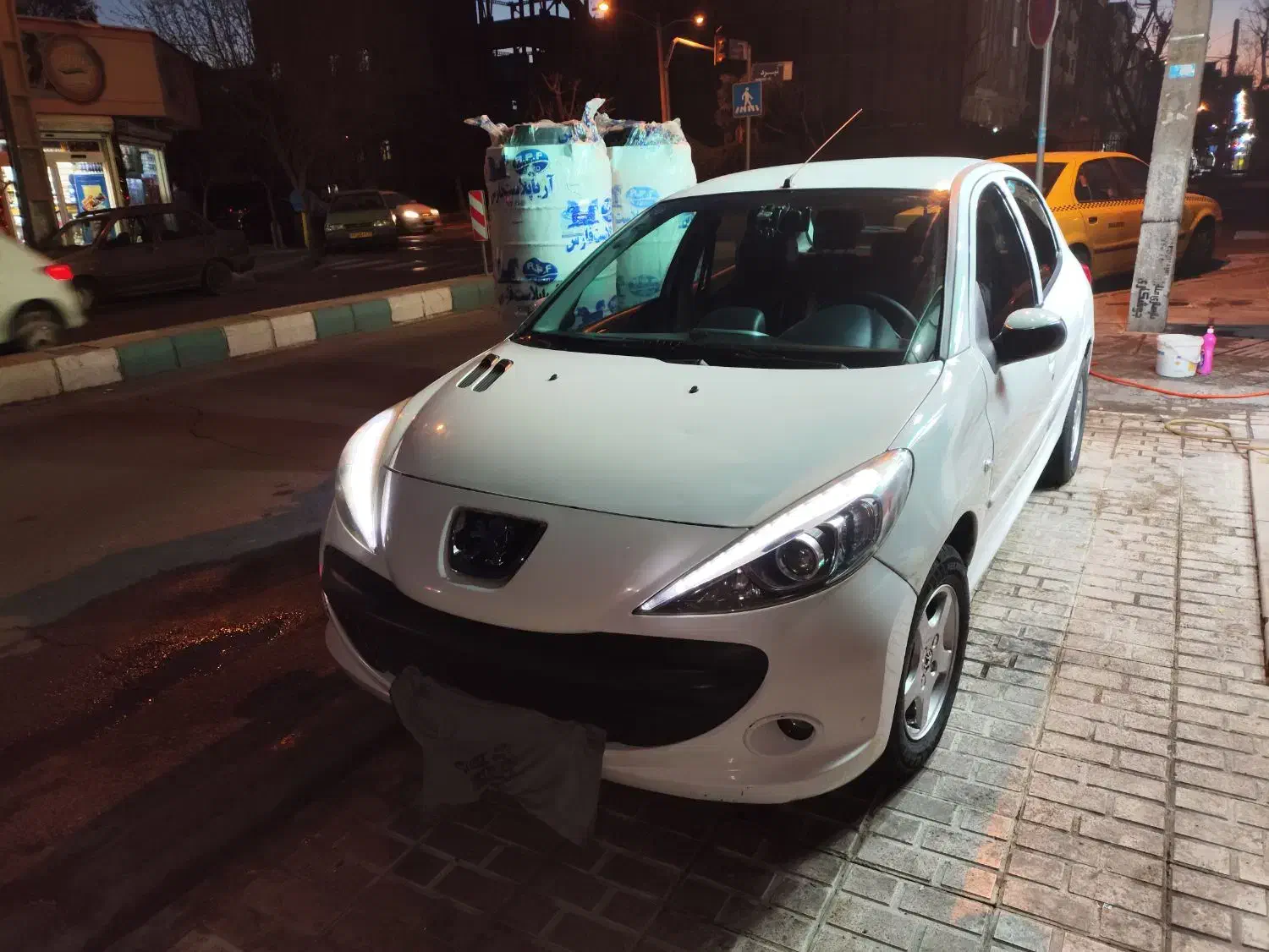 207|خودرو سواری و وانت|تهران, ابوذر|دیوار