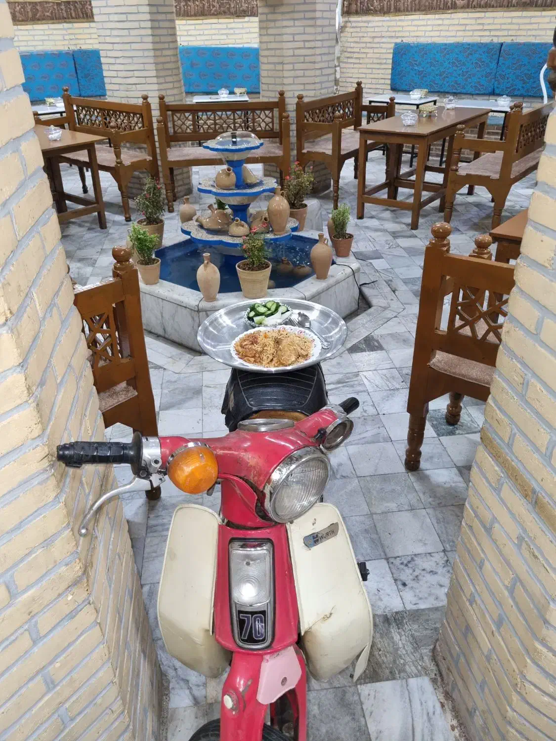 نیازمد کارگر ساده|استخدام خدمات فروشگاه و رستوران|تهران, بازار|دیوار