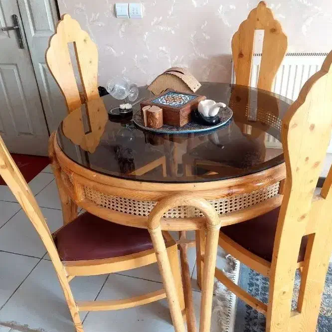 میز ناهار خوری چهار نفره|میز و صندلی غذاخوری|فولادشهر, مسکن مهر فولادشهر|دیوار