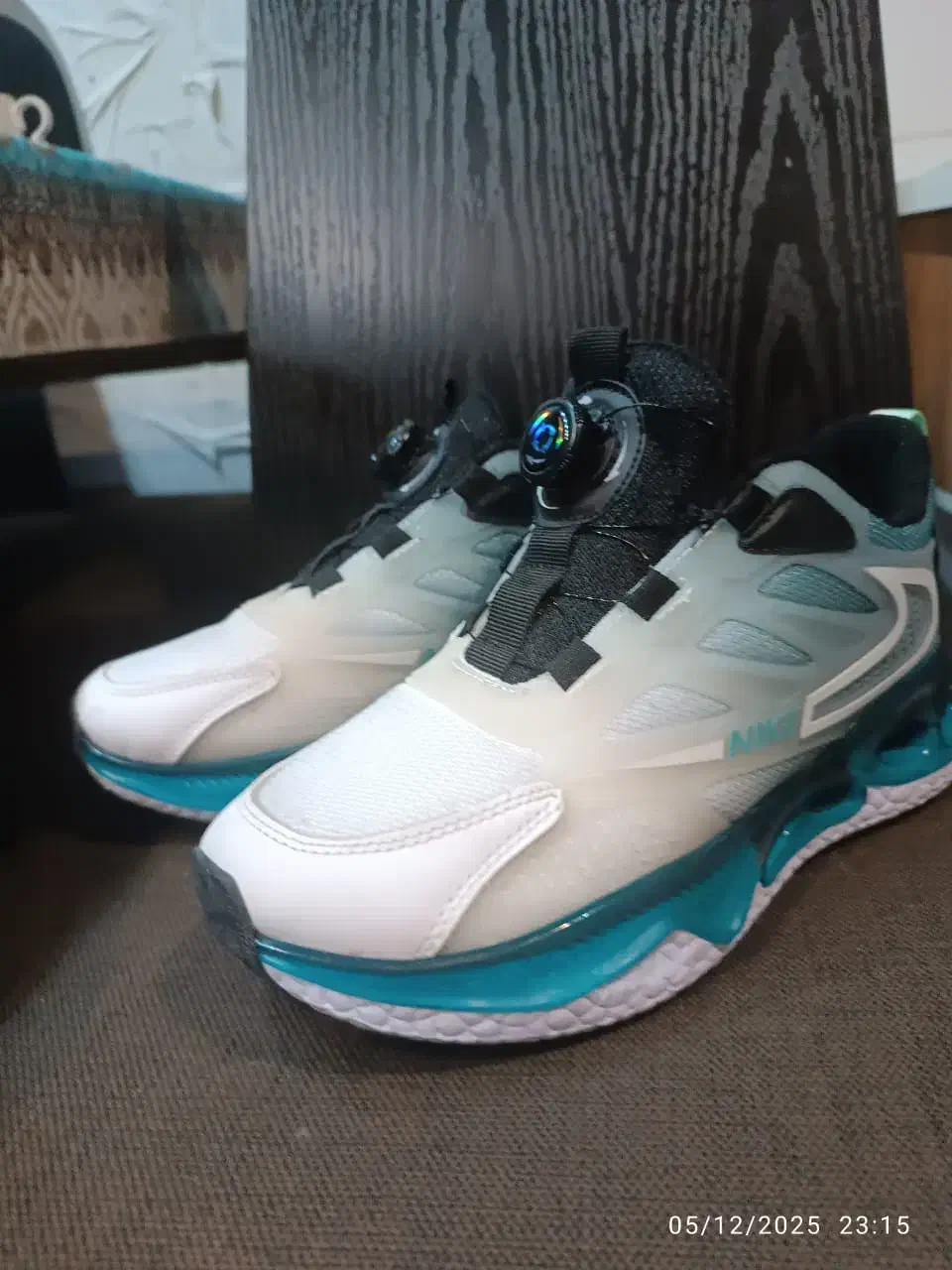 نایک ویتنام درجه یک|کیف، کفش، کمربند|ارطه, |دیوار