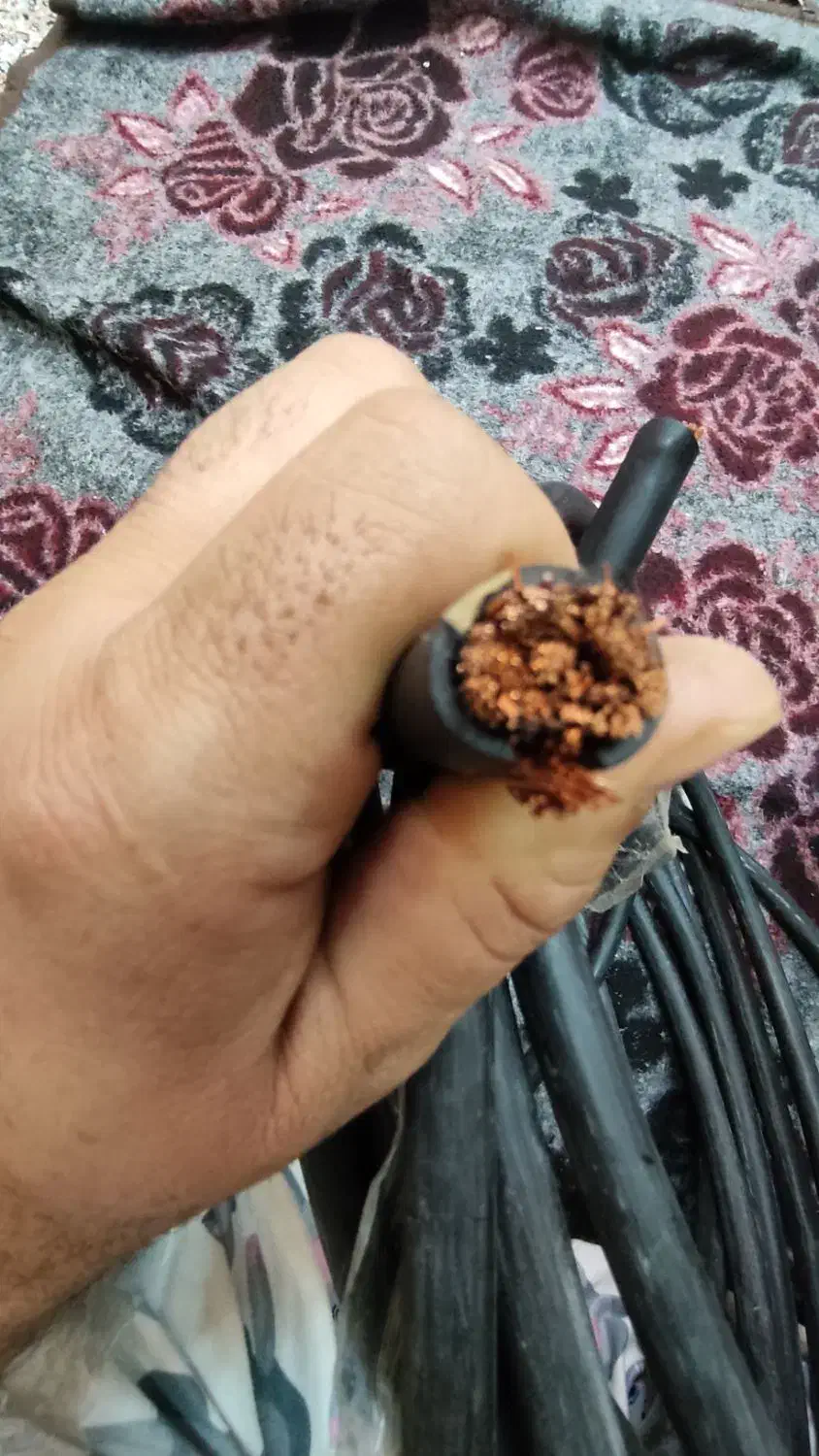 کابل 1در70 همدان|ابزارآلات|هشتگرد, هشتگرد قدیم|دیوار