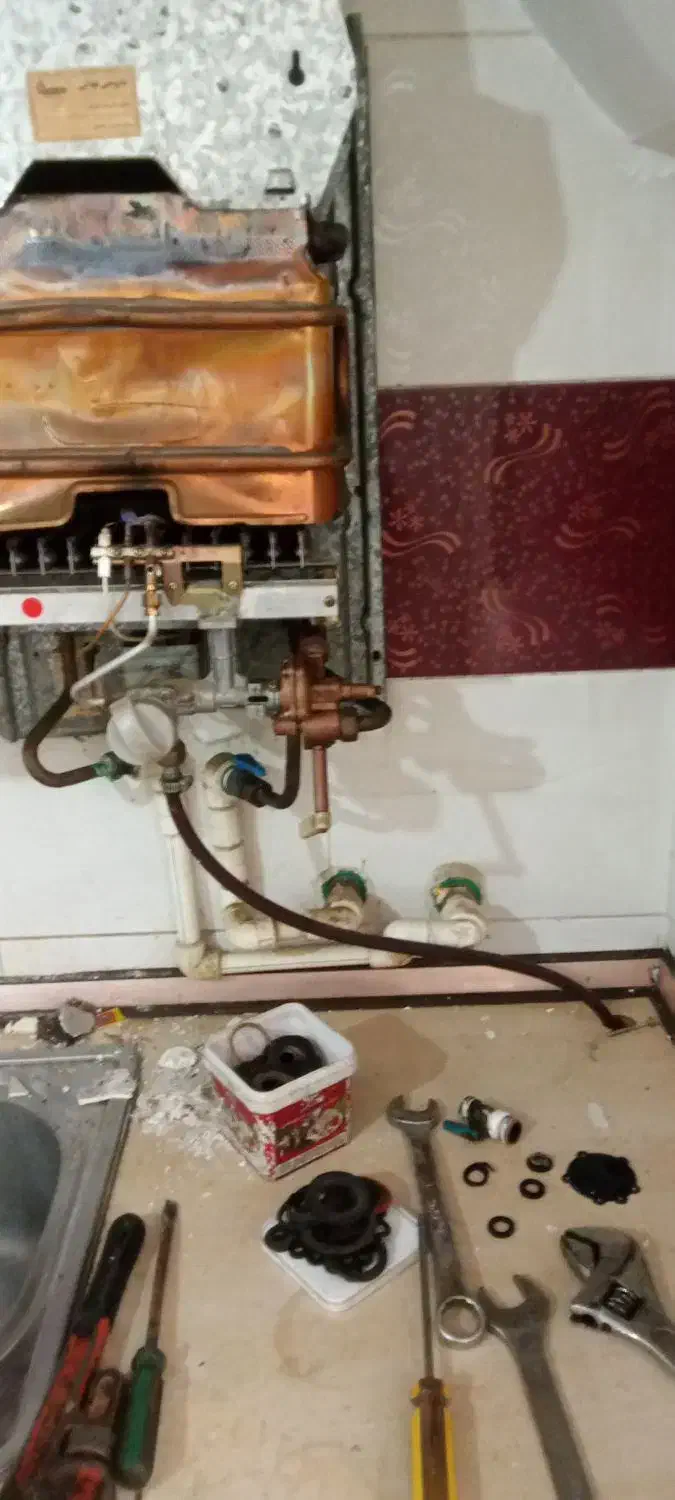 تعمیر پکیج وآبگرمکن.بخاری پمپ آب-آبشیرین لوله کشی|خدمات پیشه و مهارت|قم, نیروگاه|دیوار