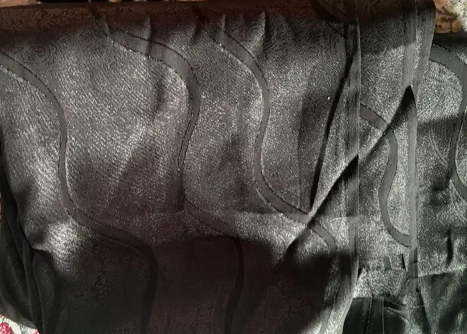 پارچه چادری|لباس|بهمن صغاد, |دیوار