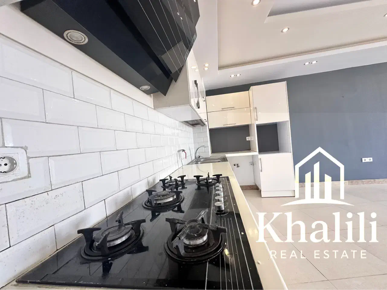 فروش واحد در برج فرشته پلاس سرخرود ۸۳ متر|فروش آپارتمان|سرخرود, |دیوار