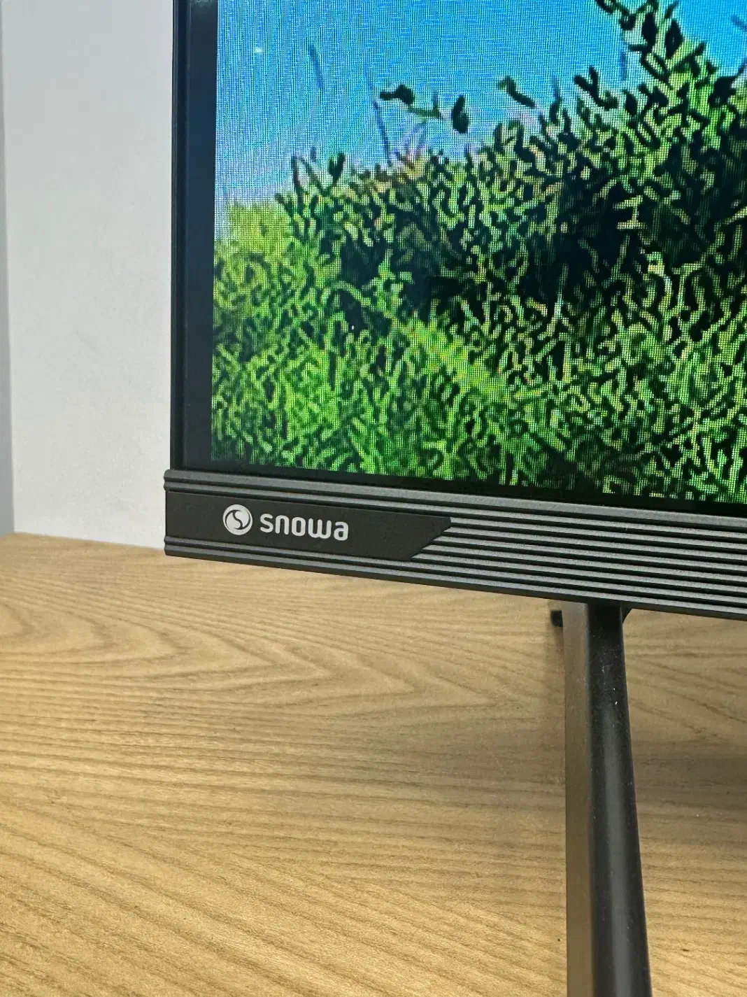 تلویزیون ۶۵ اینچ اسنوا هوشمند|تلویزیون و پروژکتور|رشت, بوسار|دیوار