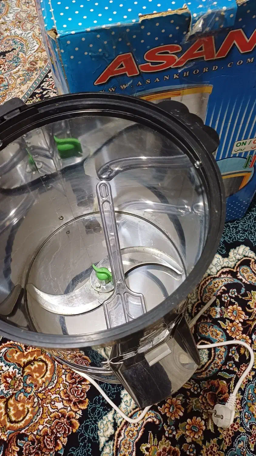 سبزی خوردکن نو نو بفروش میرسد|خردکن، آسیاب، غذاساز|الشتر, |دیوار