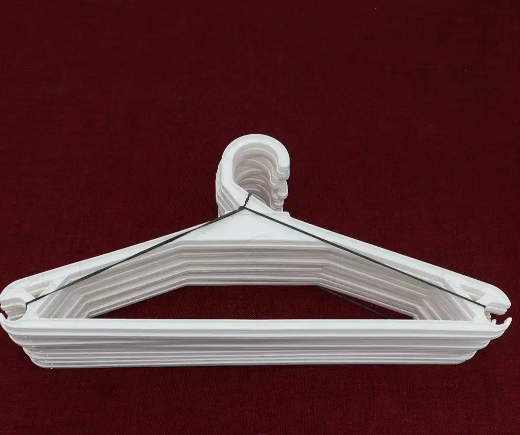 چوب لباسی سفید|فروشگاه و مغازه|قم, زند آباد|دیوار