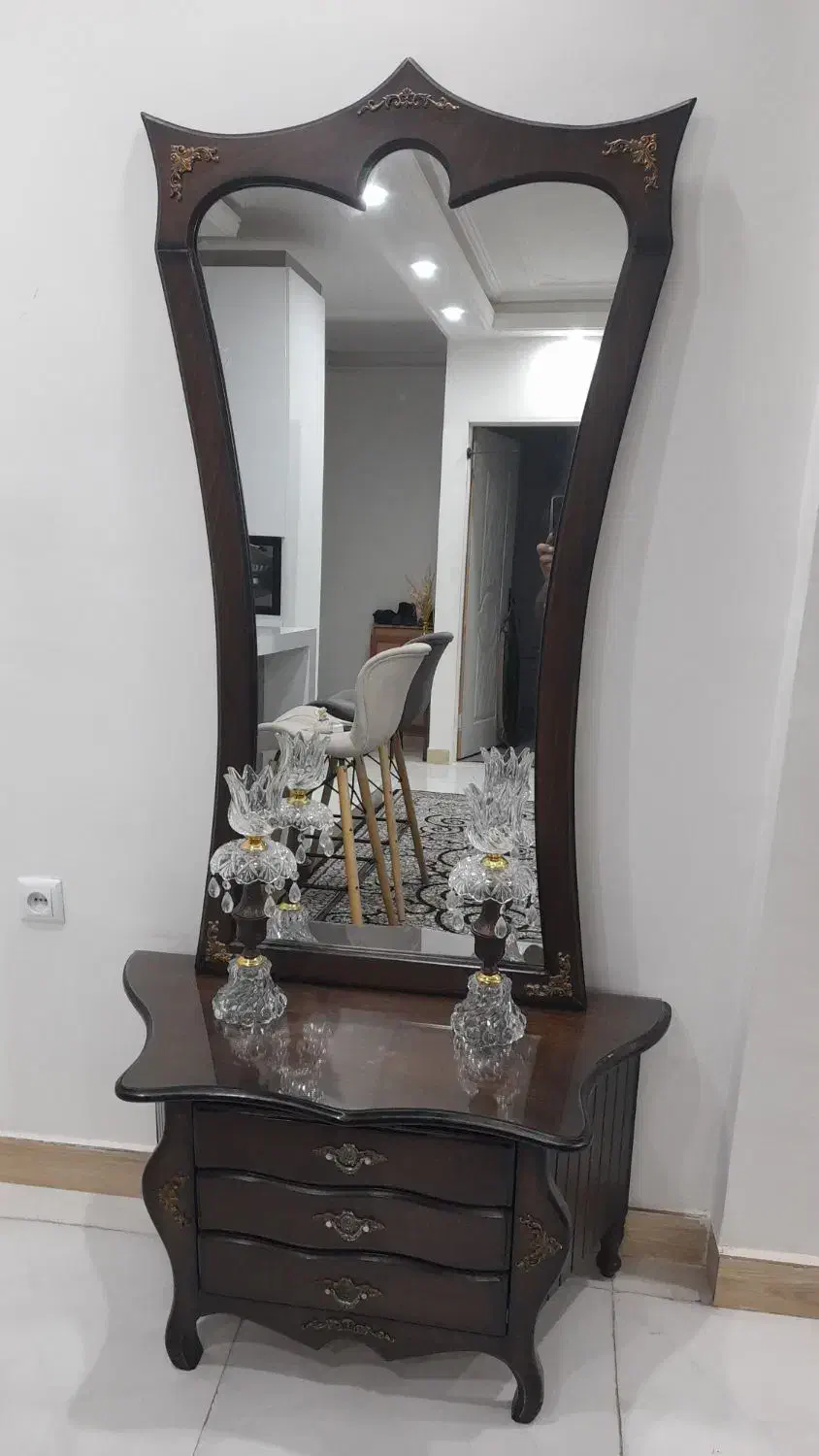 آینه کنسول|بوفه، ویترین، کنسول|کرمانشاه, |دیوار