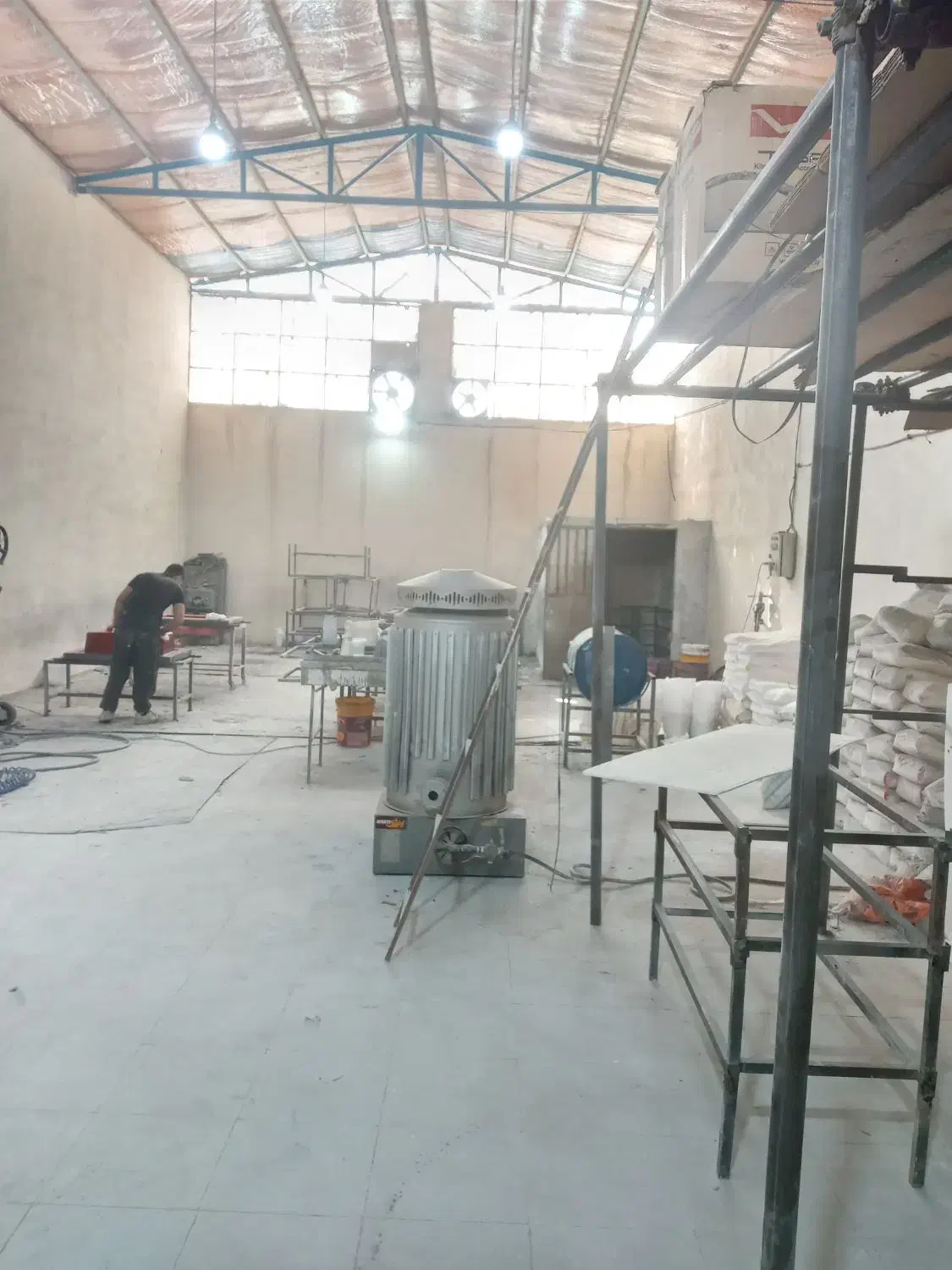 نیروی کمکی تولید سینک گرانیت|استخدام صنعتی، فنی، مهندسی|پاکدشت, شهرک انقلاب|دیوار