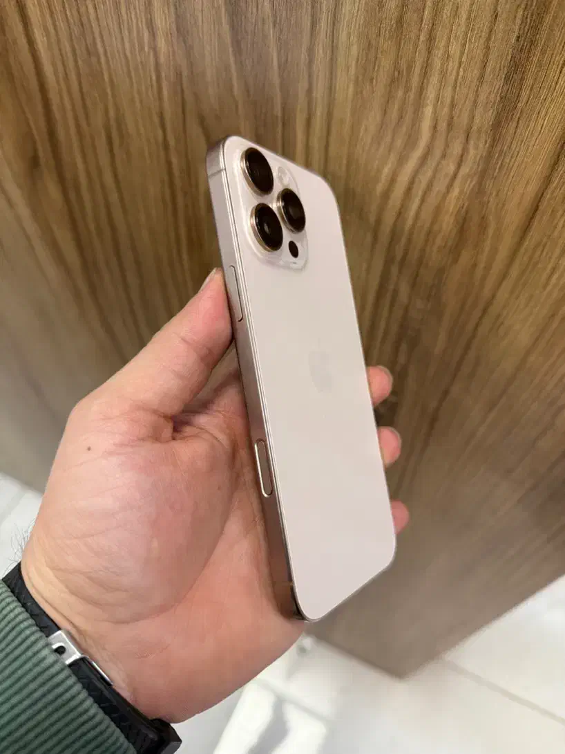 16 pro max بدون‌رجیستر|موبایل|کرمانشاه, |دیوار