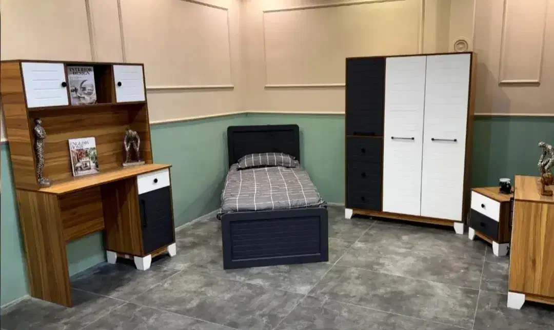 تخت و کمد و سیسمونی|تخت و سرویس خواب|کرمانشاه, |دیوار