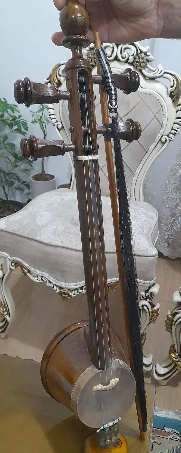 آلات موسیقی|سازهای سنتی|خرمآباد, |دیوار