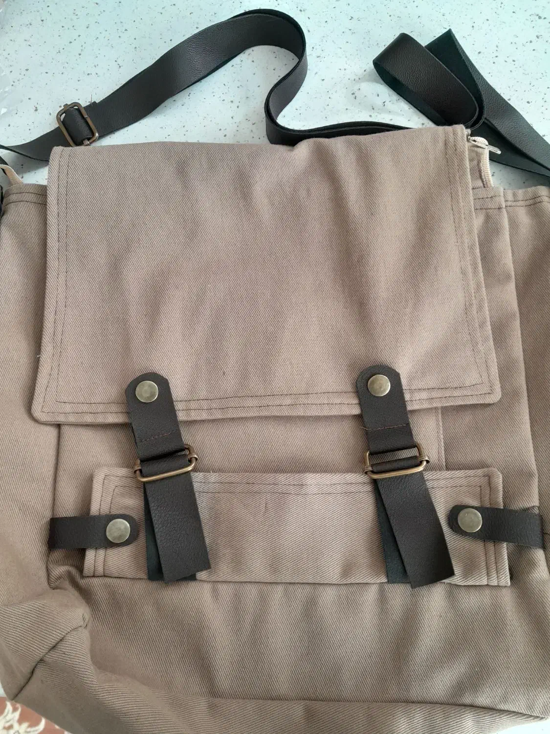 کیف دوشی|کیف، کفش، کمربند|قم, پردیسان|دیوار