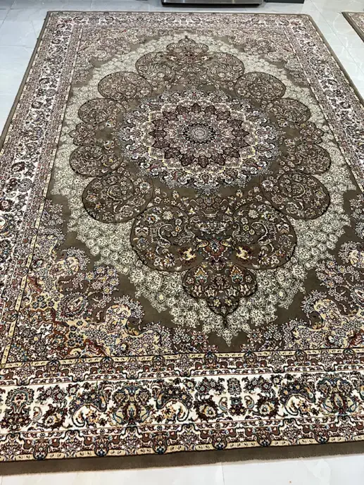 در حد نو سالم|فرش|گرگان, |دیوار