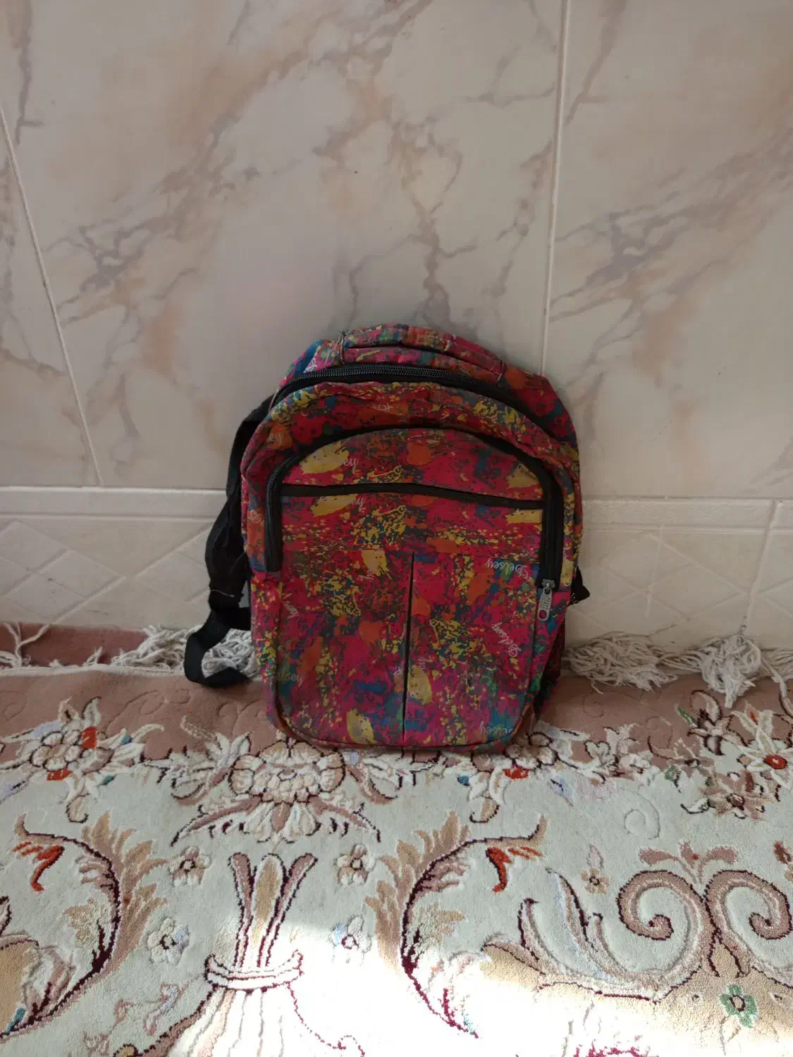 کیف مدرسه|کیف، کفش، کمربند|زابل, |دیوار