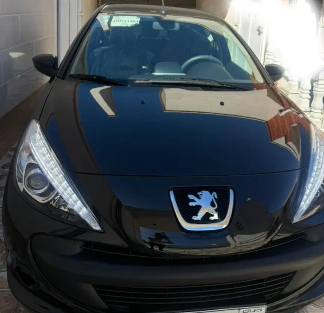 ۲۰۷ مدل ۱۴۰۴|خودرو سواری و وانت|بندر دیر, |دیوار