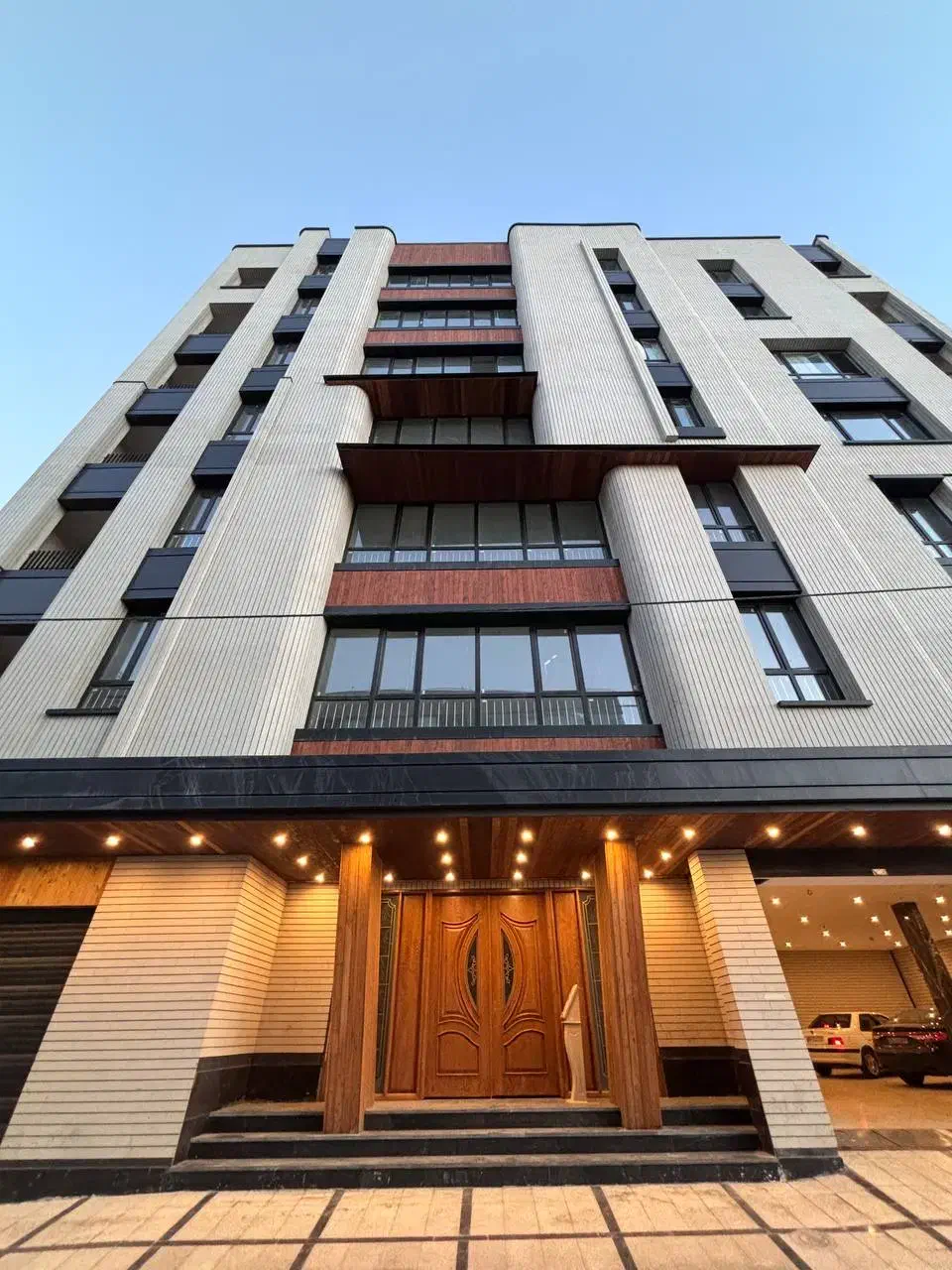 آگهی واقعی با قیمت متناسب لوکیشن ابتدا|فروش آپارتمان|مشهد, جاهد شهر|دیوار