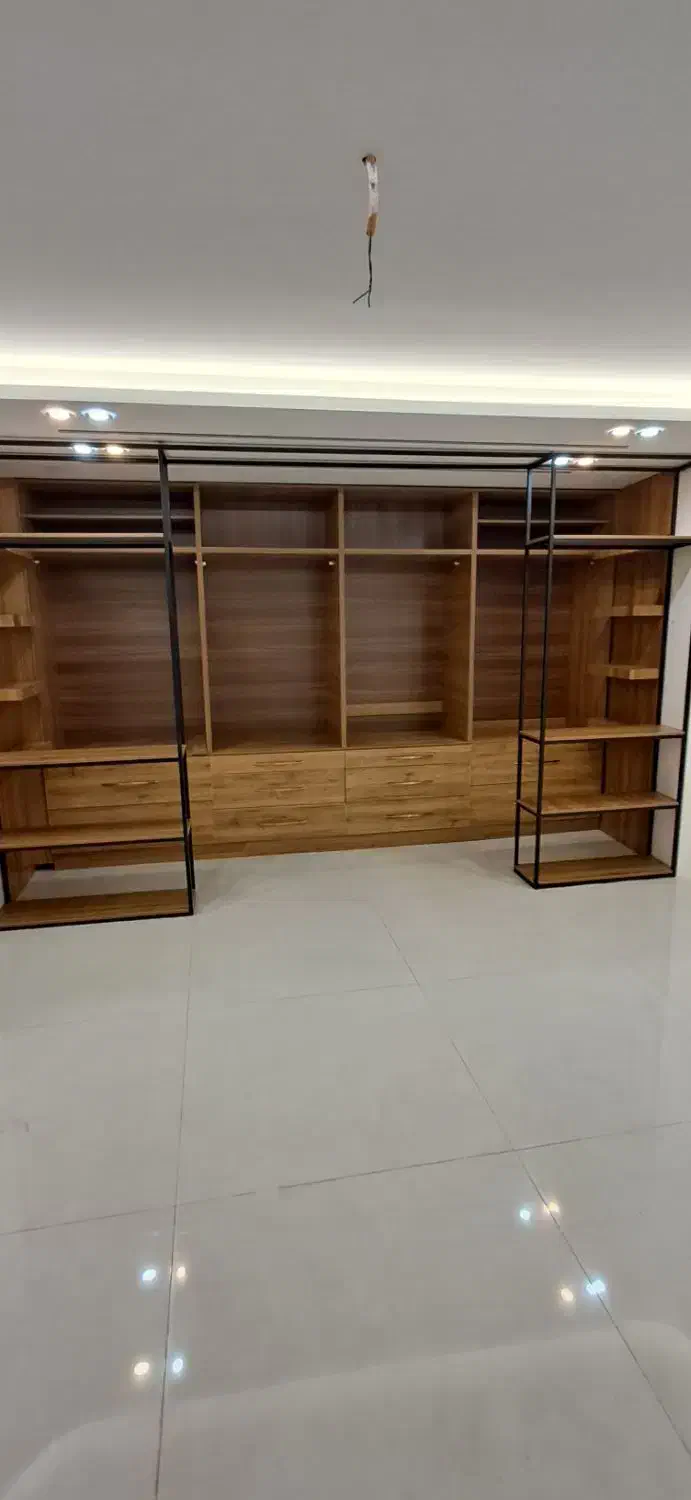 ساخت انواع کابینت و کمد دیواری|جاکفشی، کمد، دراور|آزادشهر, |دیوار