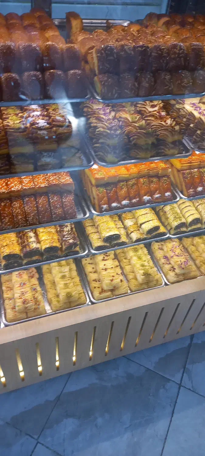 کیک و شیرینی خشک و تر|خدمات پذیرایی، مراسم|بهارستان, |دیوار