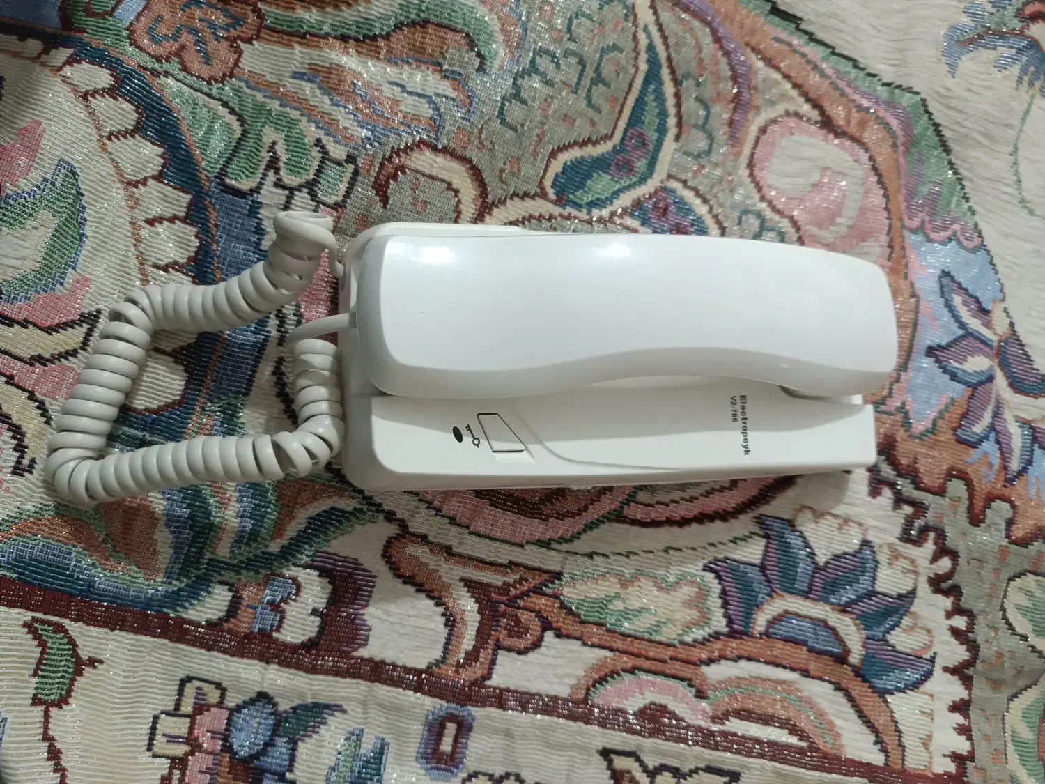 در باز کن صوتی|تلفن رومیزی|سنندج, |دیوار