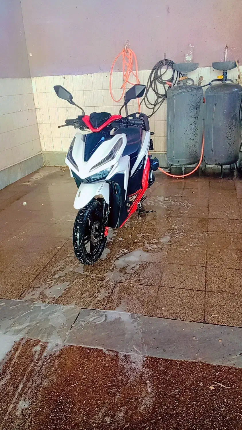 کلیک مدل 1403|موتورسیکلت|کرمان, |دیوار