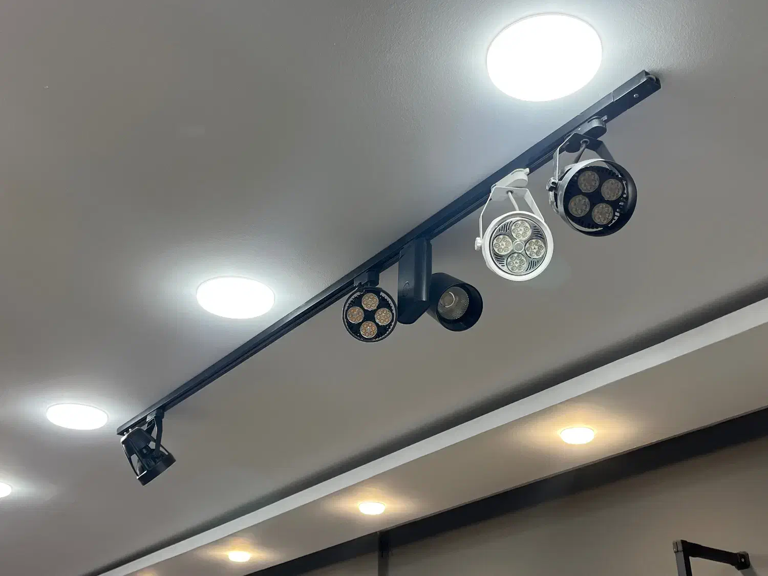 چراغ ریلی|لامپ و چراغ|تهران, علیآباد|دیوار