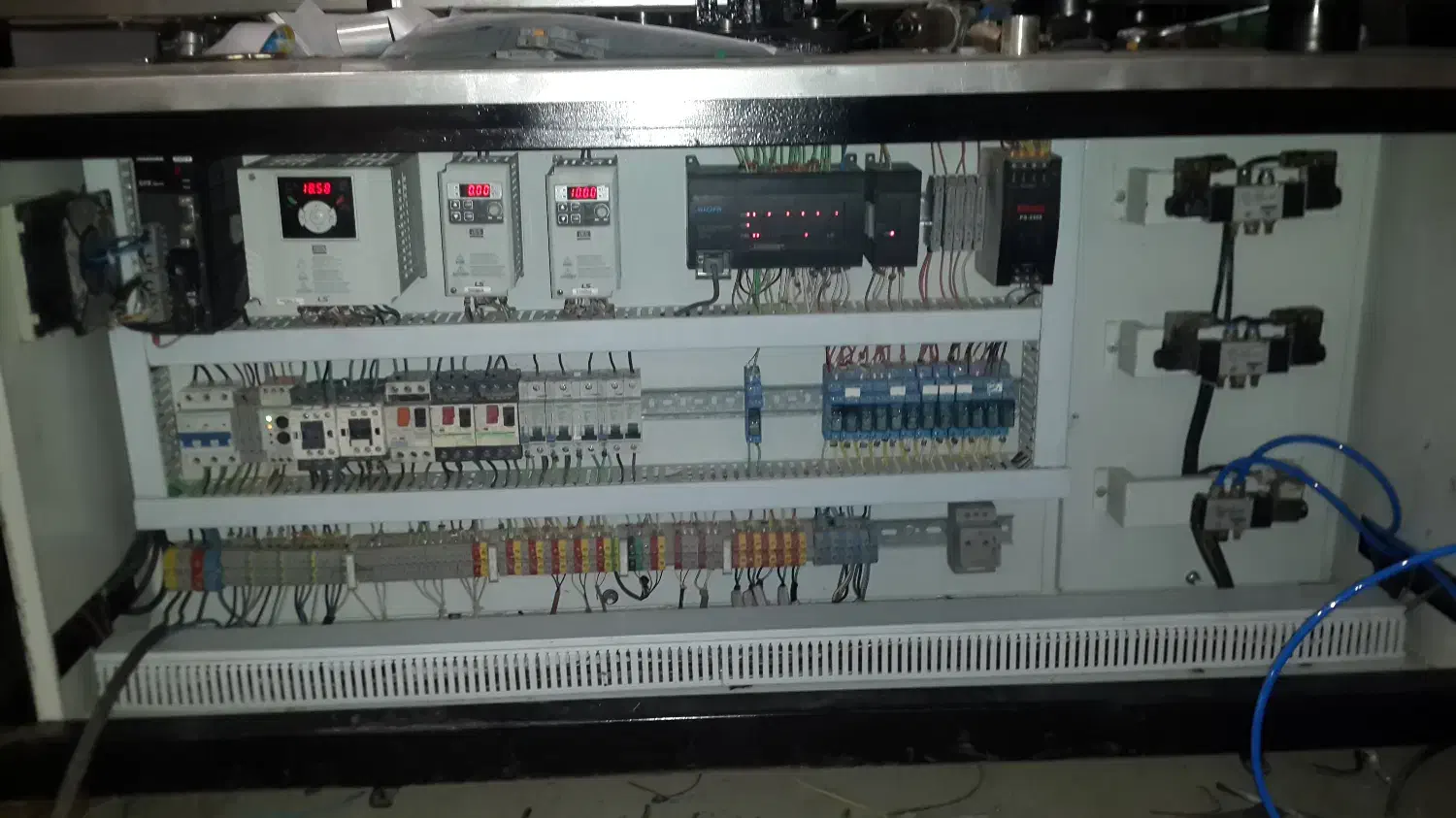 اجرای پروژه‌های برق صنعتی،اتوماسیون،تابلو برق|خدمات پیشه و مهارت|مشهد, گوهرشاد|دیوار