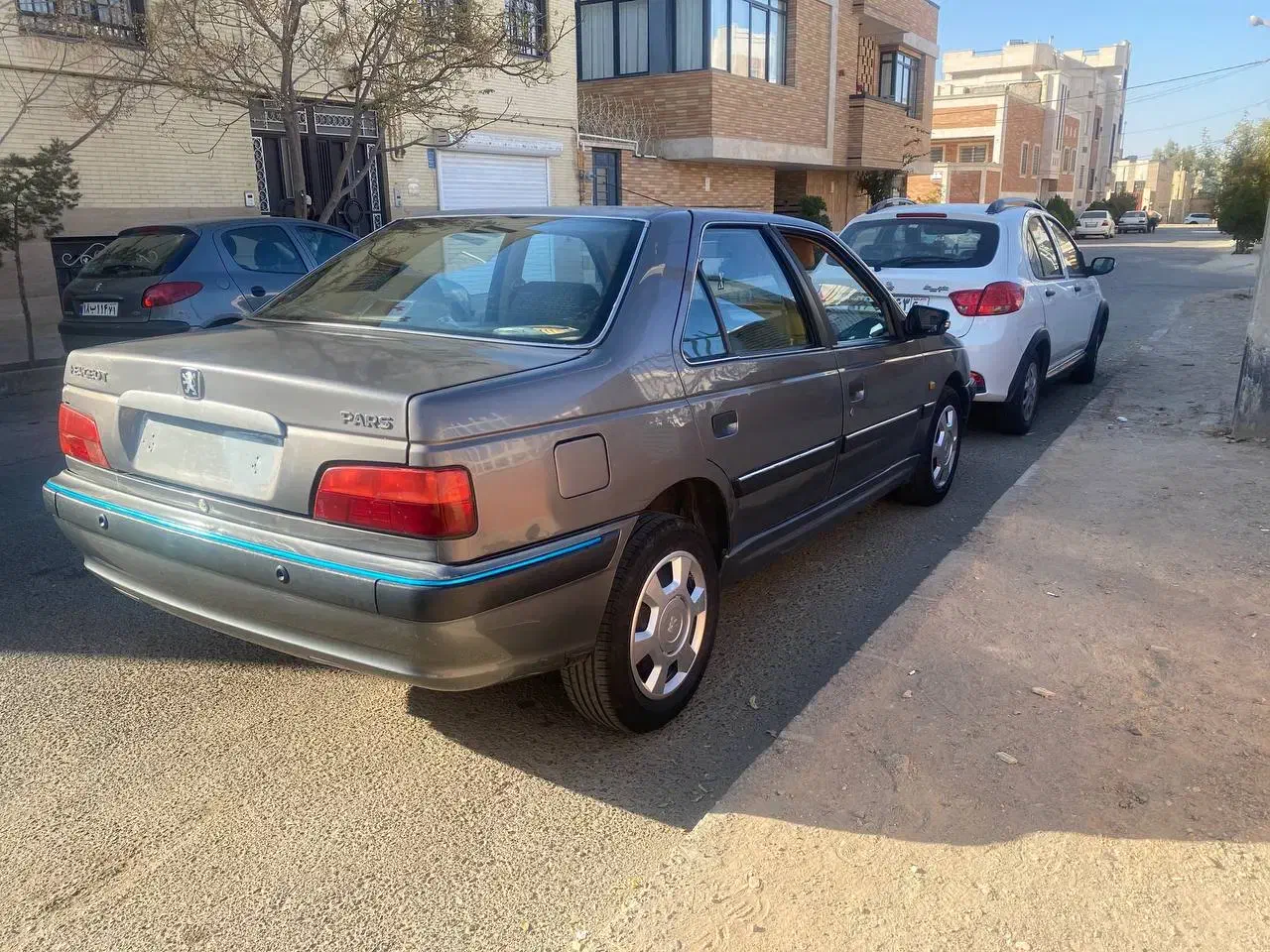 پارس سال ۹۳ داشبورد جدید شاسی پلمپ۴۰۰ نقد مابقی چک|خودرو سواری و وانت|یزد, |دیوار