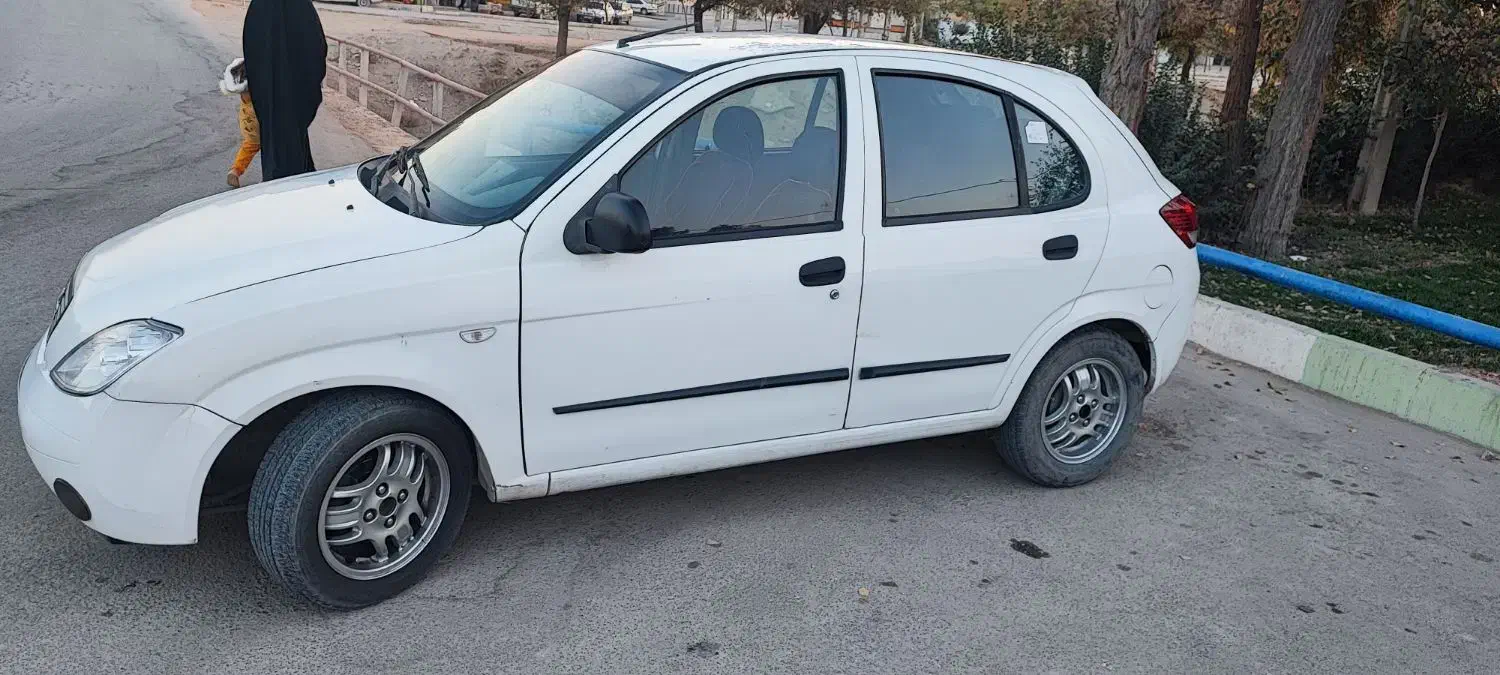 تیبا ۲ فول خونگی کم کار|خودرو سواری و وانت|فلاورجان, |دیوار