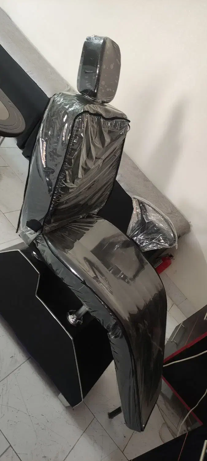 لوازم آرایشگاهی|آرایشگاه و سالنهای زیبایی|گرمسار, |دیوار