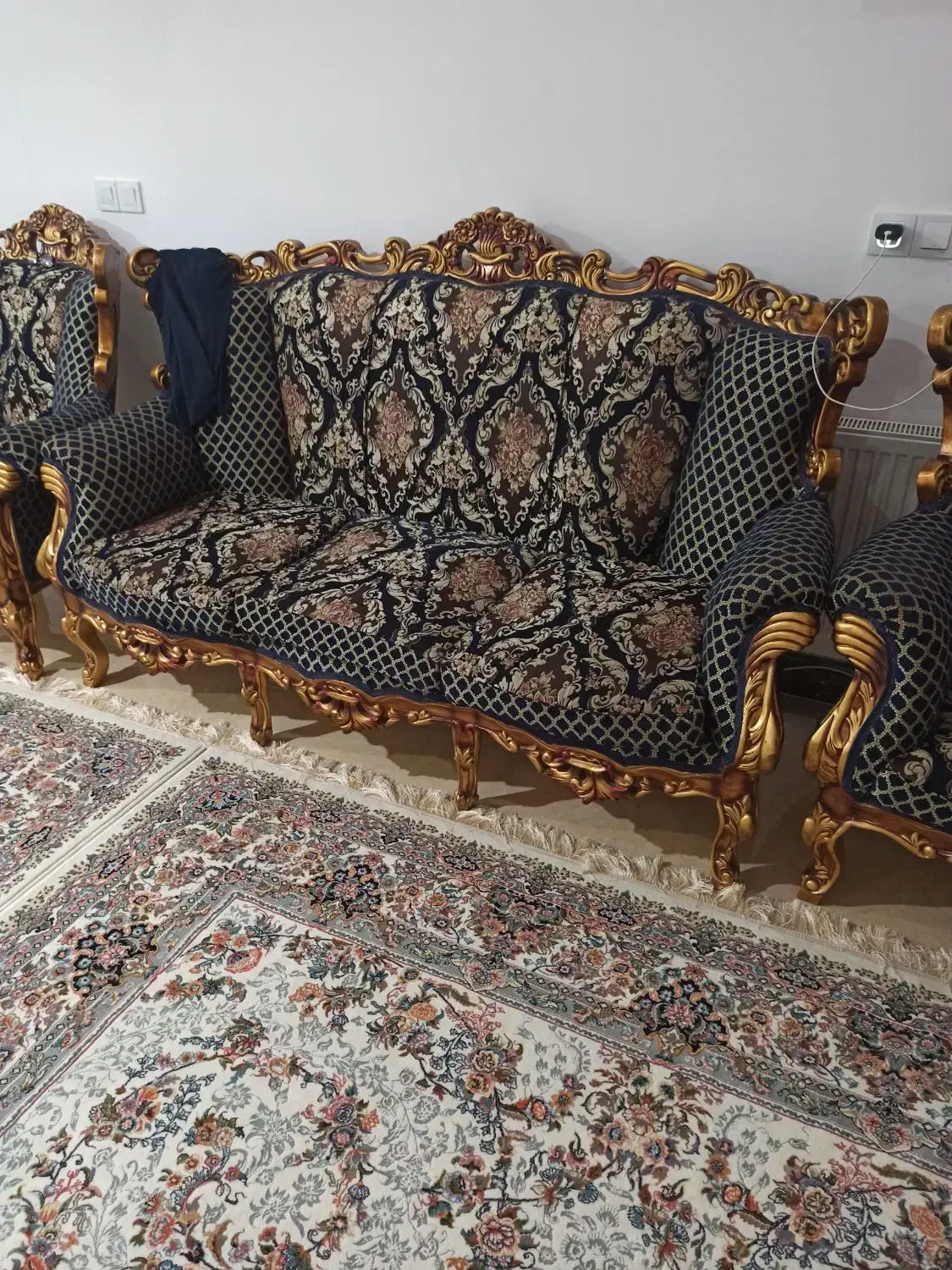 مبل سلطنتی در حد نو|مبلمان خانگی و میز عسلی|ساری, |دیوار