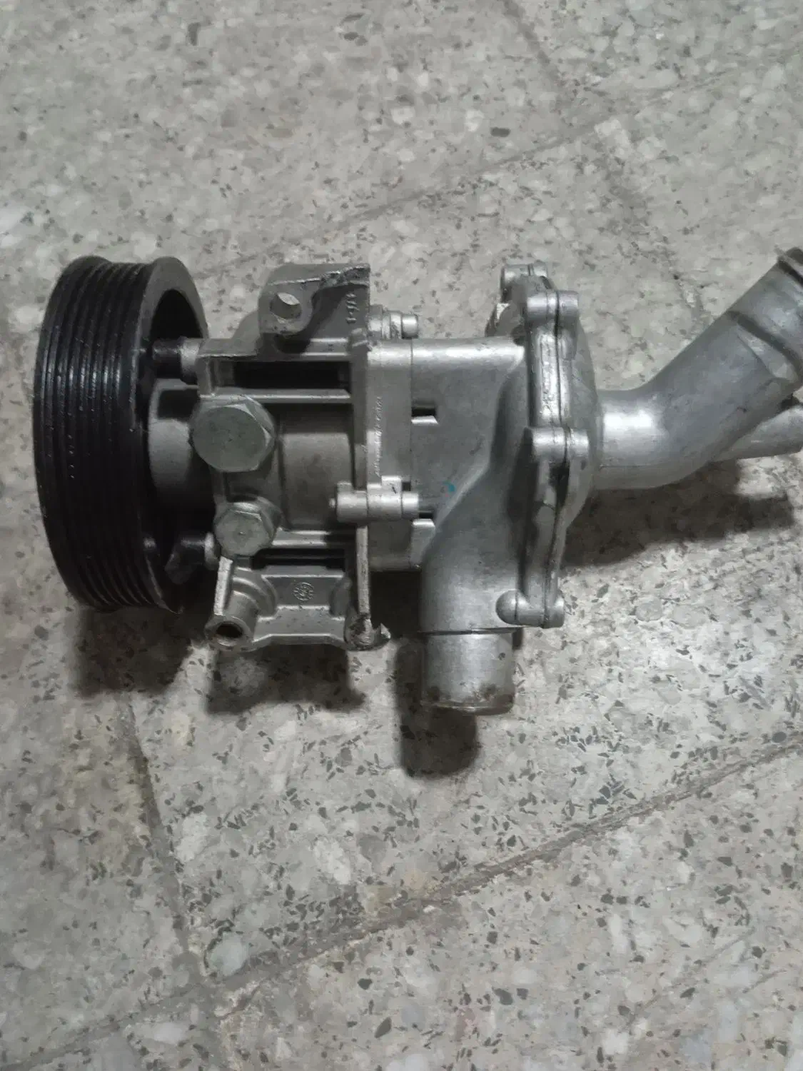 پمپ هیدرولیک لیفان 620 1600و ایسیو لیفان 620 1600|قطعات یدکی و لوازم جانبی|رشت, استقامت ۱|دیوار