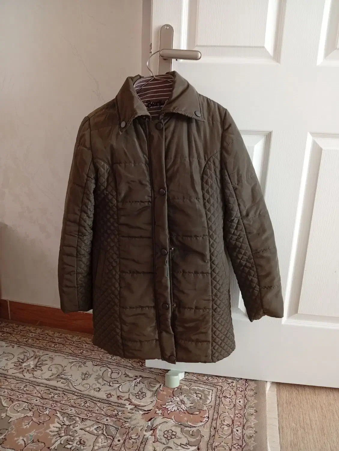 کاپشن سایز ۴۰تا ۴۴ میخوره نونو قیمت. ۴۵۰|لباس|مهاجران, |دیوار