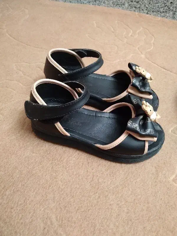 کفش شیک ومجلسی|کفش و لباس بچه|همدان, |دیوار