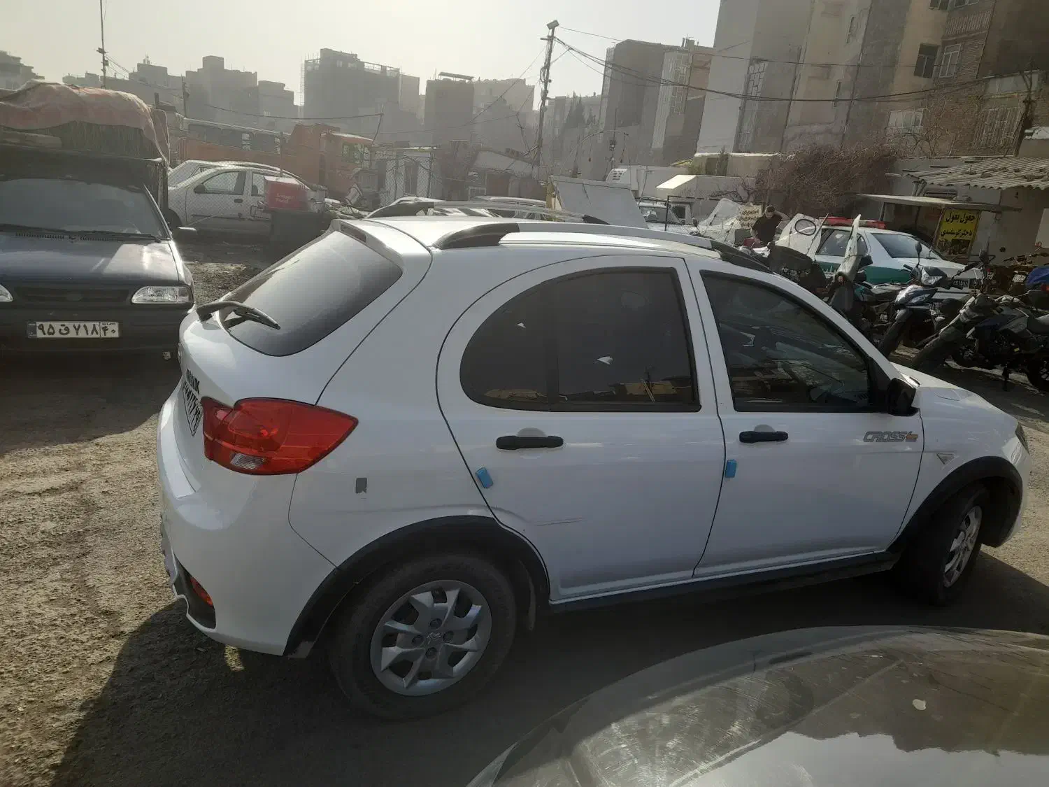 کوئیک ۴۰۱|خودرو سواری و وانت|شهر ری, شهید غیوری (ابن باویه)|دیوار