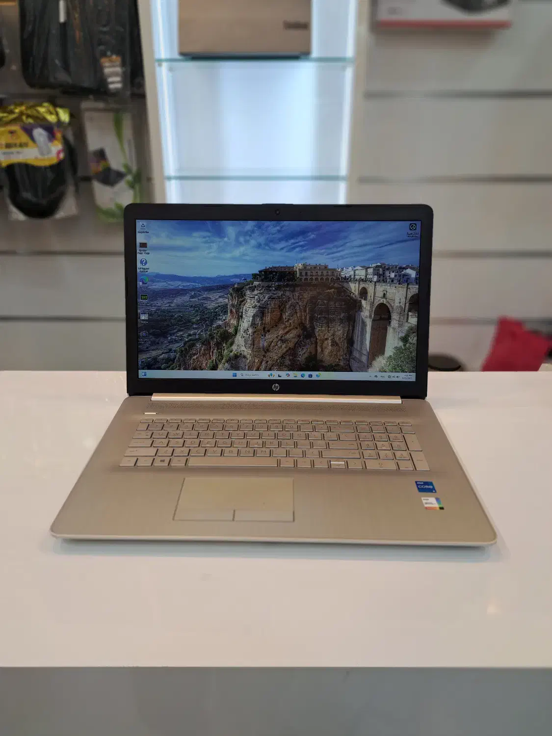 HP LAPTOP 17 BY نسل ۱۱ رم ۱۶ هارد ۵۱۲|رایانه همراه|تهران, گلستان (شهرک راه آهن)|دیوار