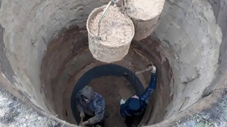 مغنی مقنی چاه کن حفر چاه آب|خدمات پیشه و مهارت|فردیس, منظریه|دیوار