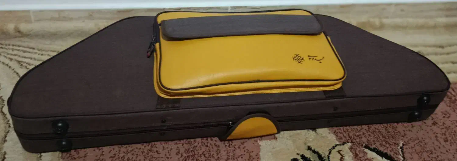 سنتور موسوی سه مهر|سازهای سنتی|تنکمان, |دیوار