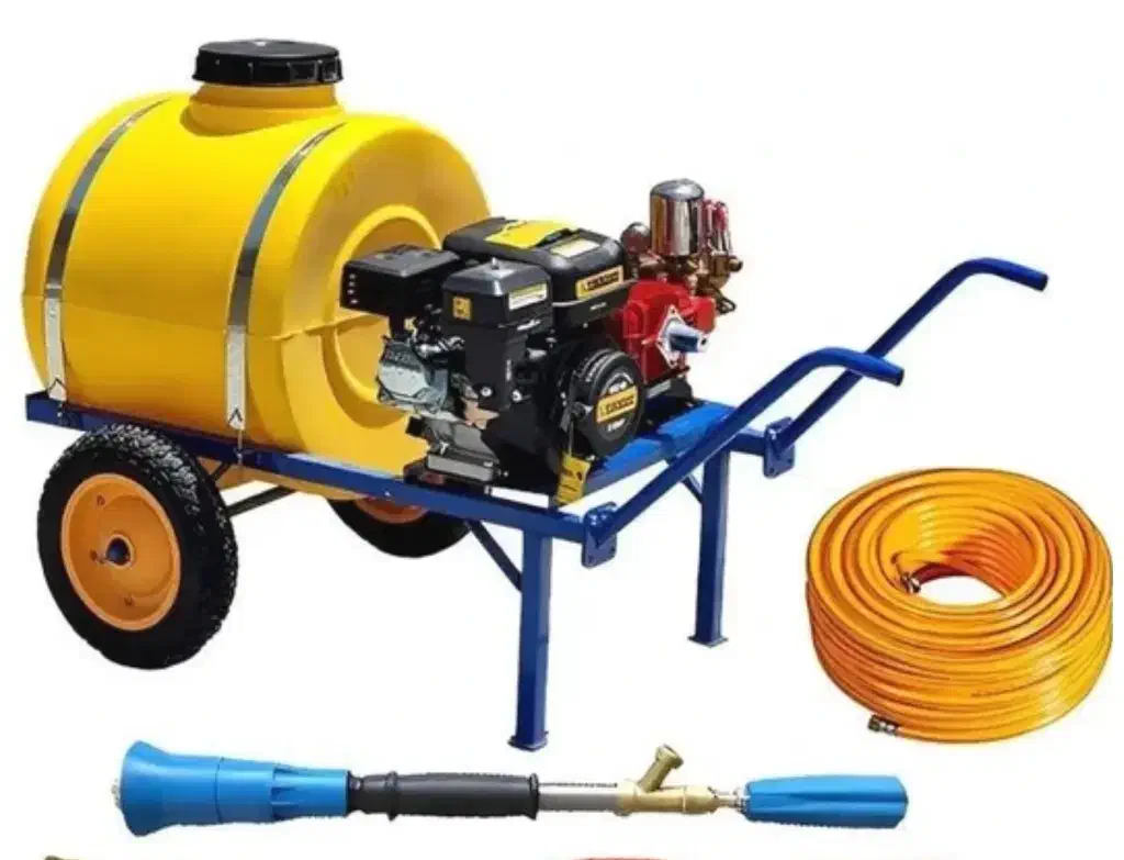 سمپاش فرقونی ۱۲۰ لیتری درجه یک قیمت بسیار ویژه|ماشین‌آلات صنعتی|اصفهان, براآن شمالی|دیوار