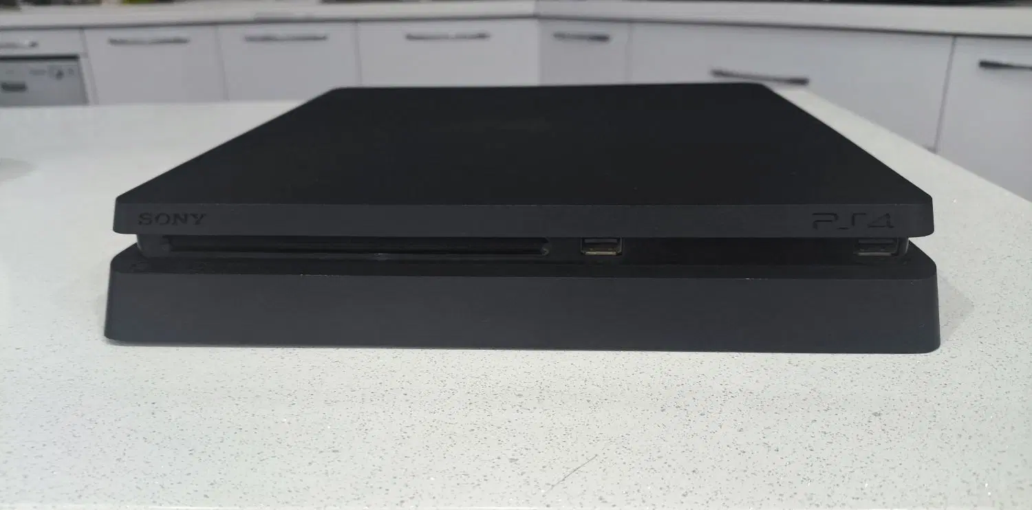 PS4 slim|کنسول، بازی ویدئویی و آنلاین|نسیم‌شهر, |دیوار