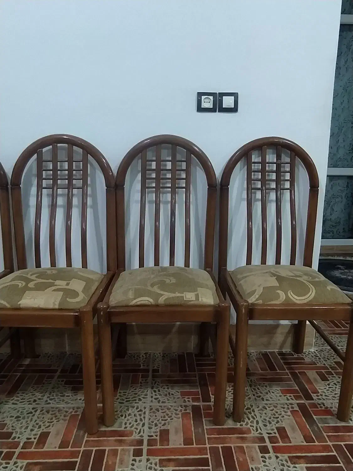 صندلی|میز و صندلی غذاخوری|دورود, |دیوار