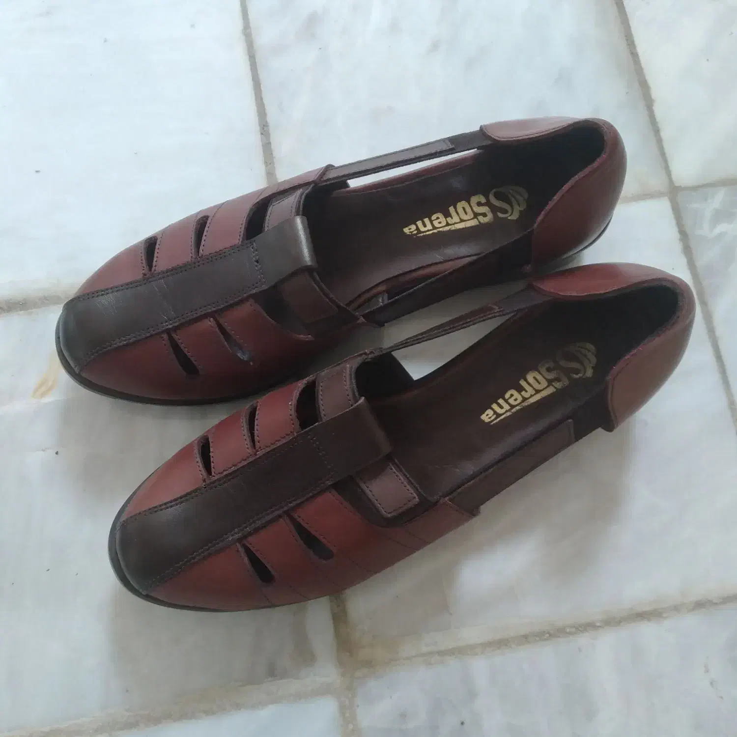 کفش چرمی سایز ۳۹|کیف، کفش، کمربند|قم, مسجد امام حسن|دیوار