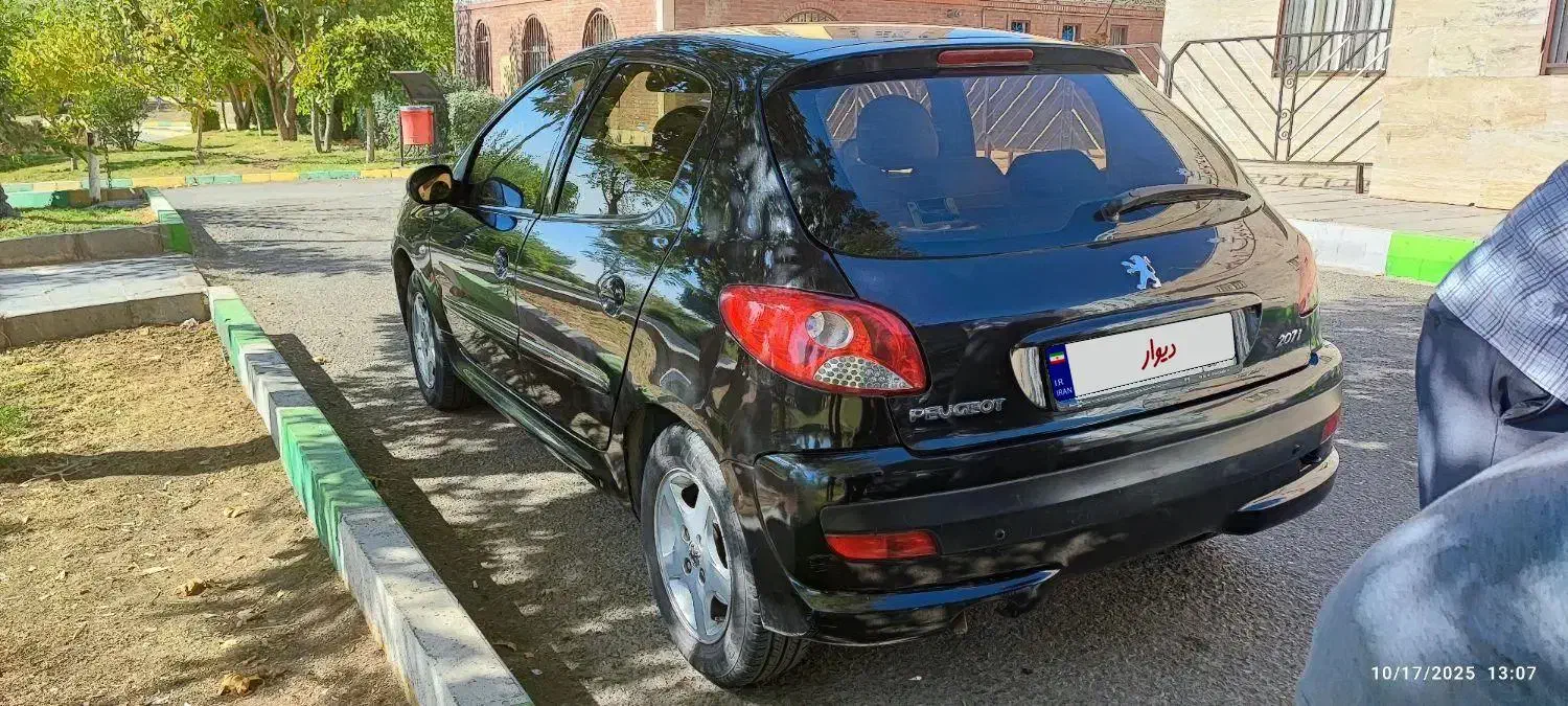 پژو 207 اتومات مدل 89|خودرو سواری و وانت|تهران, درب دوم|دیوار