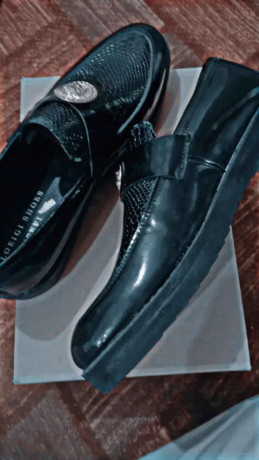 کفش مردانه|کیف، کفش، کمربند|شوش, |دیوار